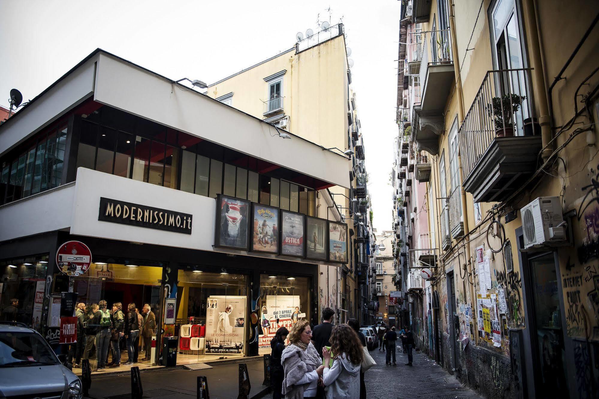 Готель Le 4 Stagioni Napoli Centro Екстер'єр фото